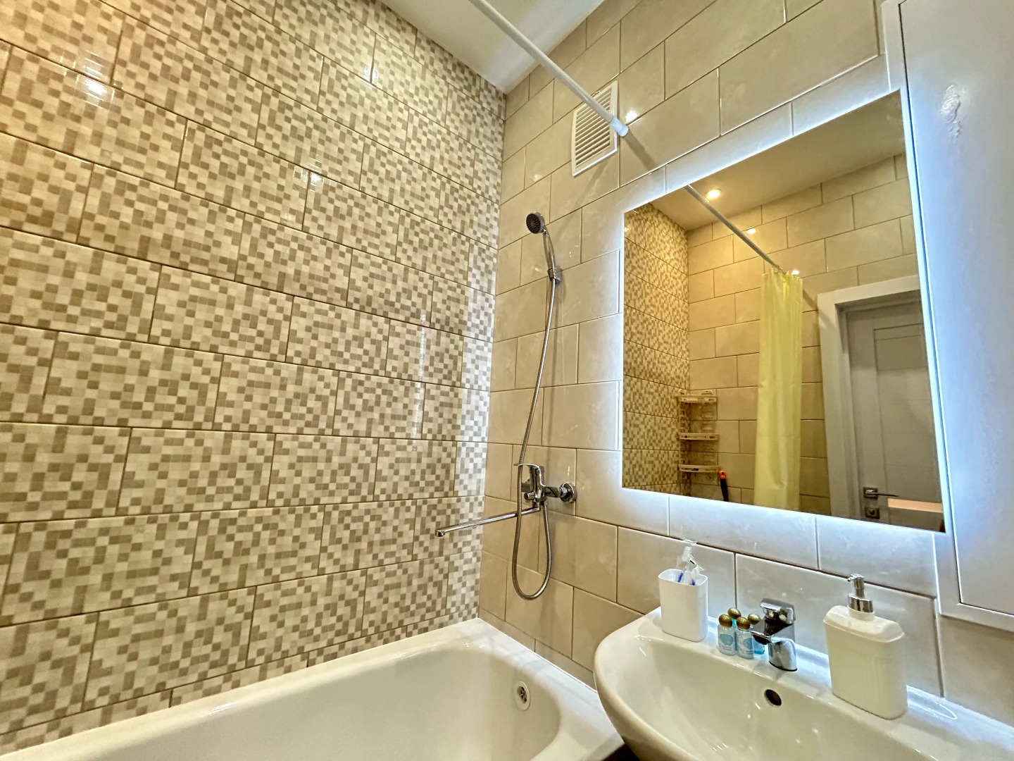 Апартаменты Fsf Комфорт АчимГаз Звездный