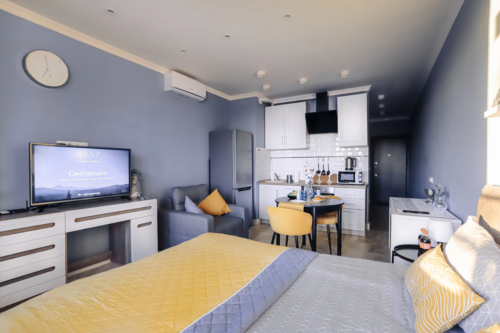 Апартаменты Lalapart Silver Lake с лоджией в ЖК Савеловский Сити