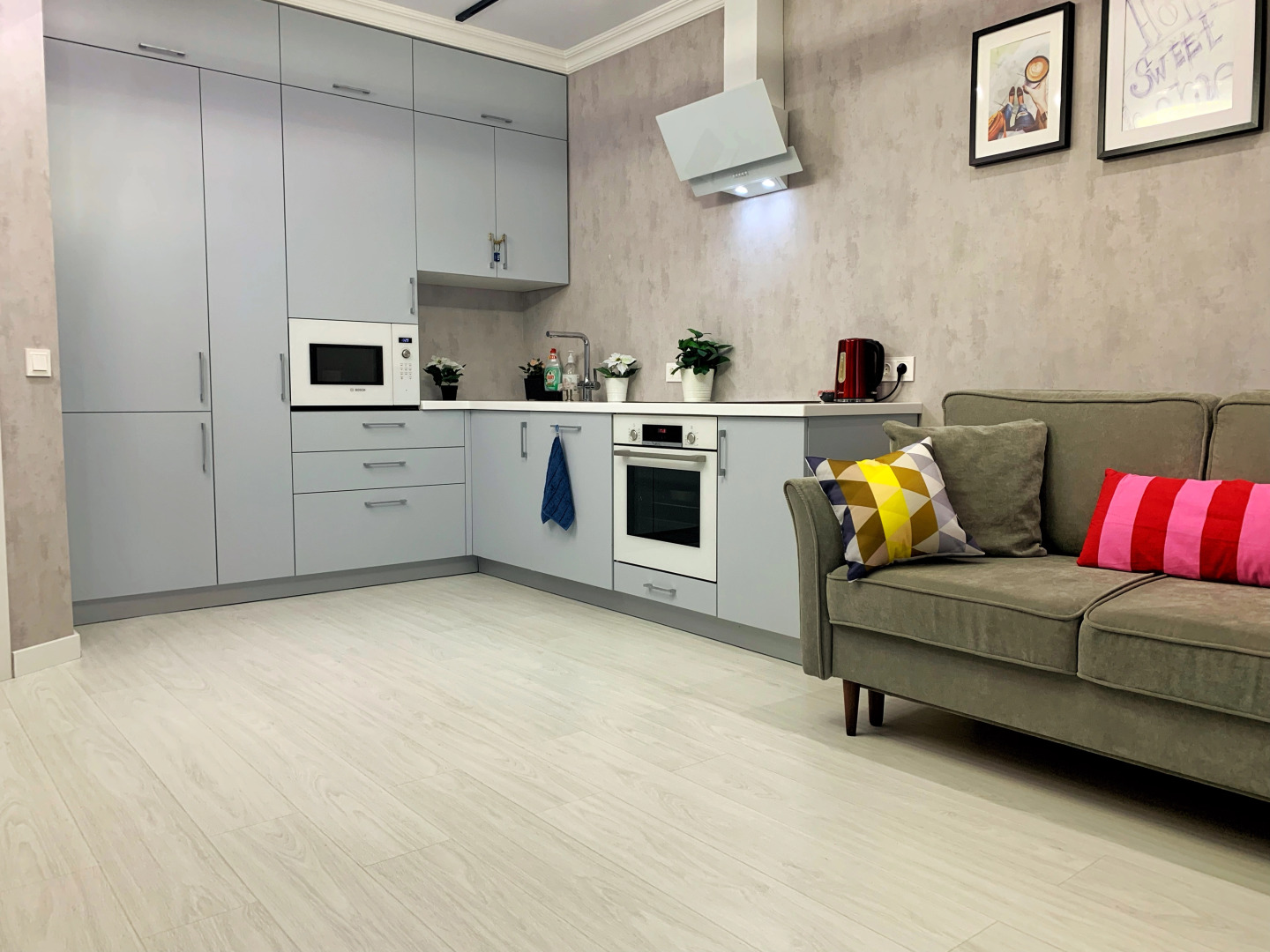 Апартаменты APARTHome Школьная 13/9