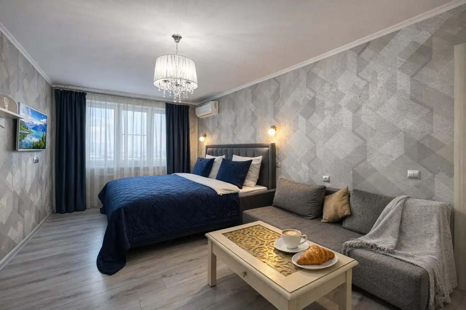 Апартаменты Платона кляты 27 ЖК Суворовский