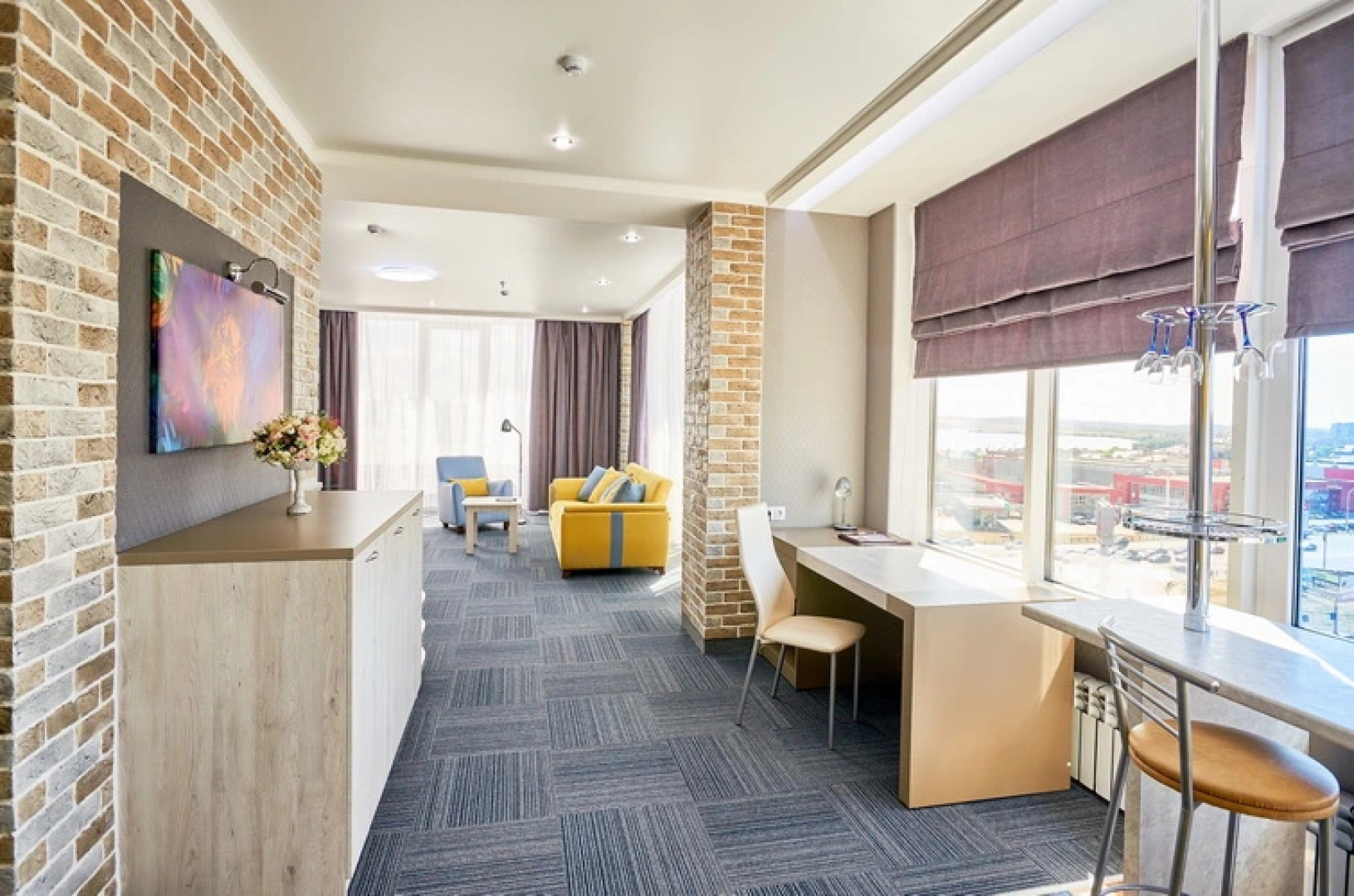 Отель Форум