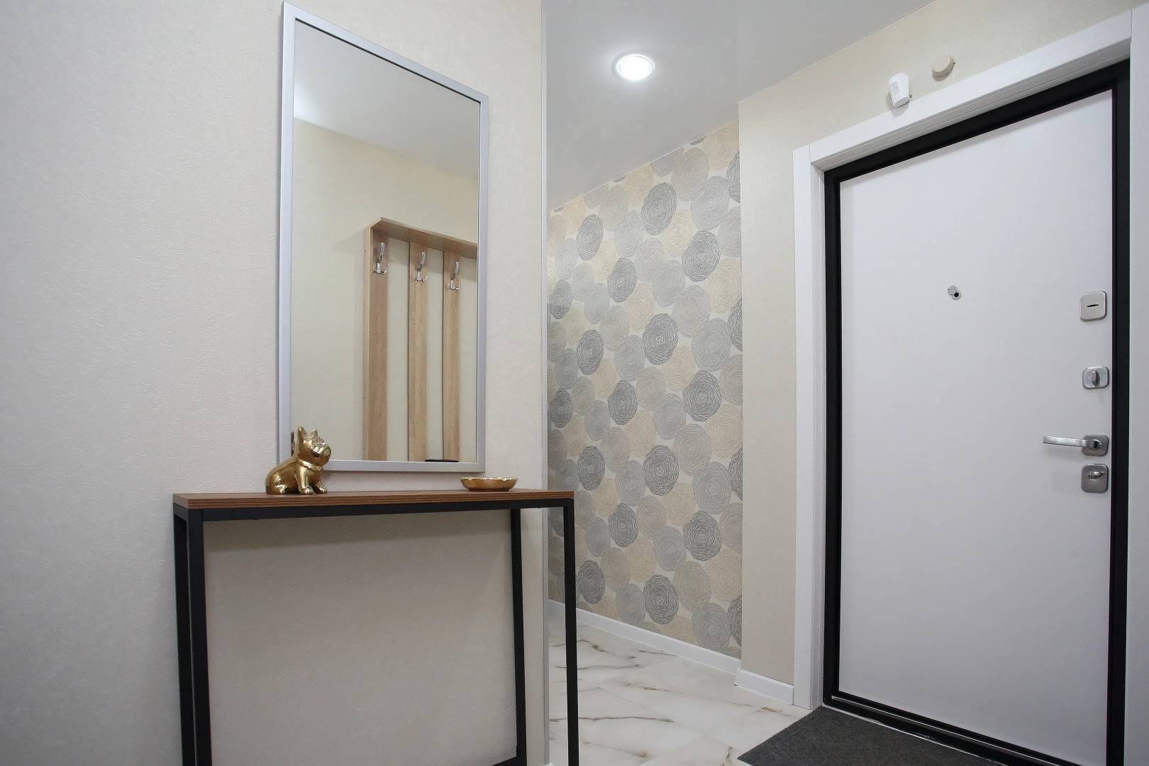 Квартира Новый дом! У метро ст. Заречная! 6 км до центра