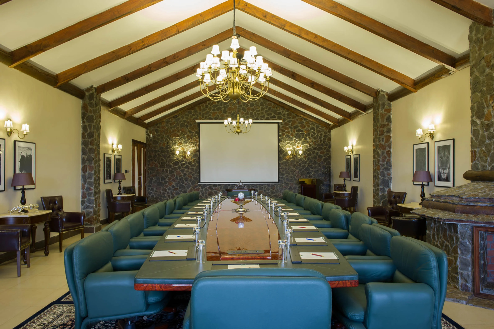 Отель Ngorongoro Oldeani Mountain Lodge