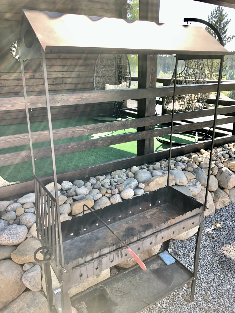 Частный Дом на Скале