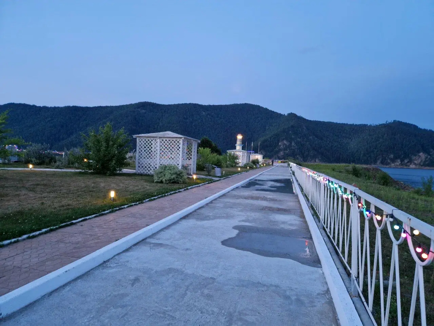 Отель Адмирал