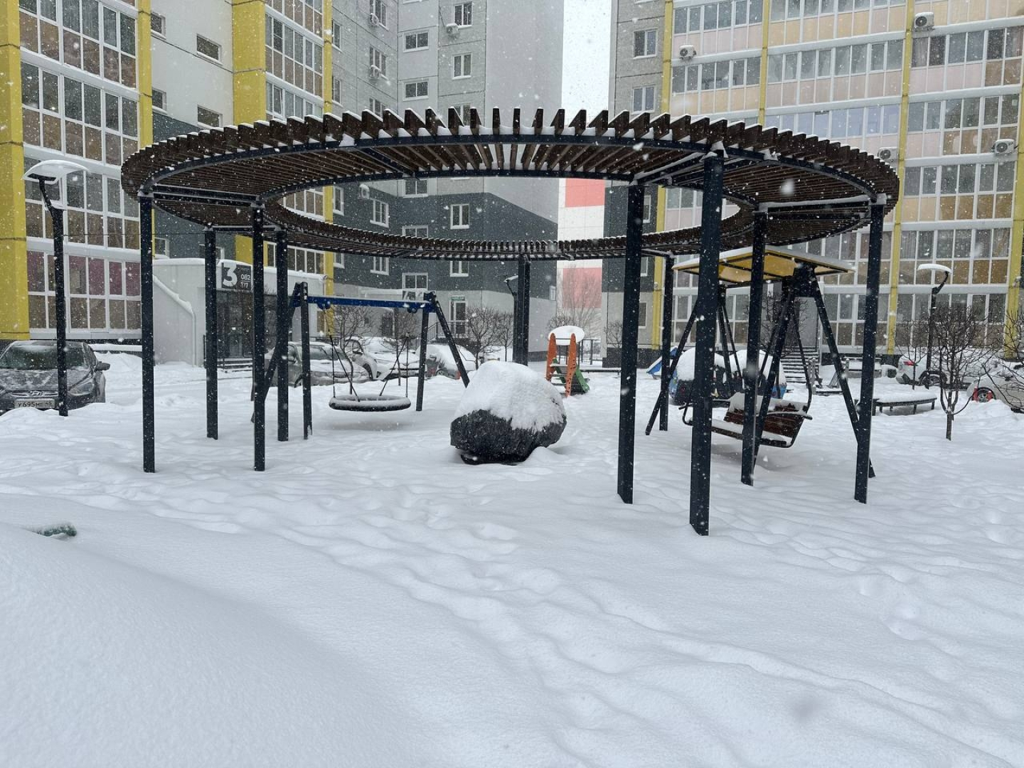 Квартира Time Apart 3  комнатная квартира в городе Кургане, в лучшем районе города