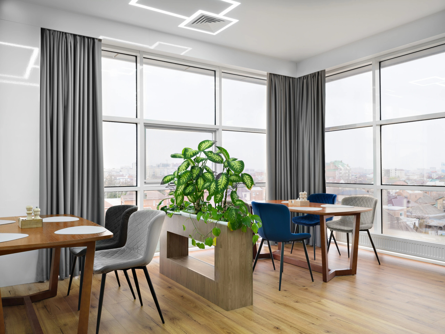 Отель Параллель Parallel Congress by Stellar Hotels