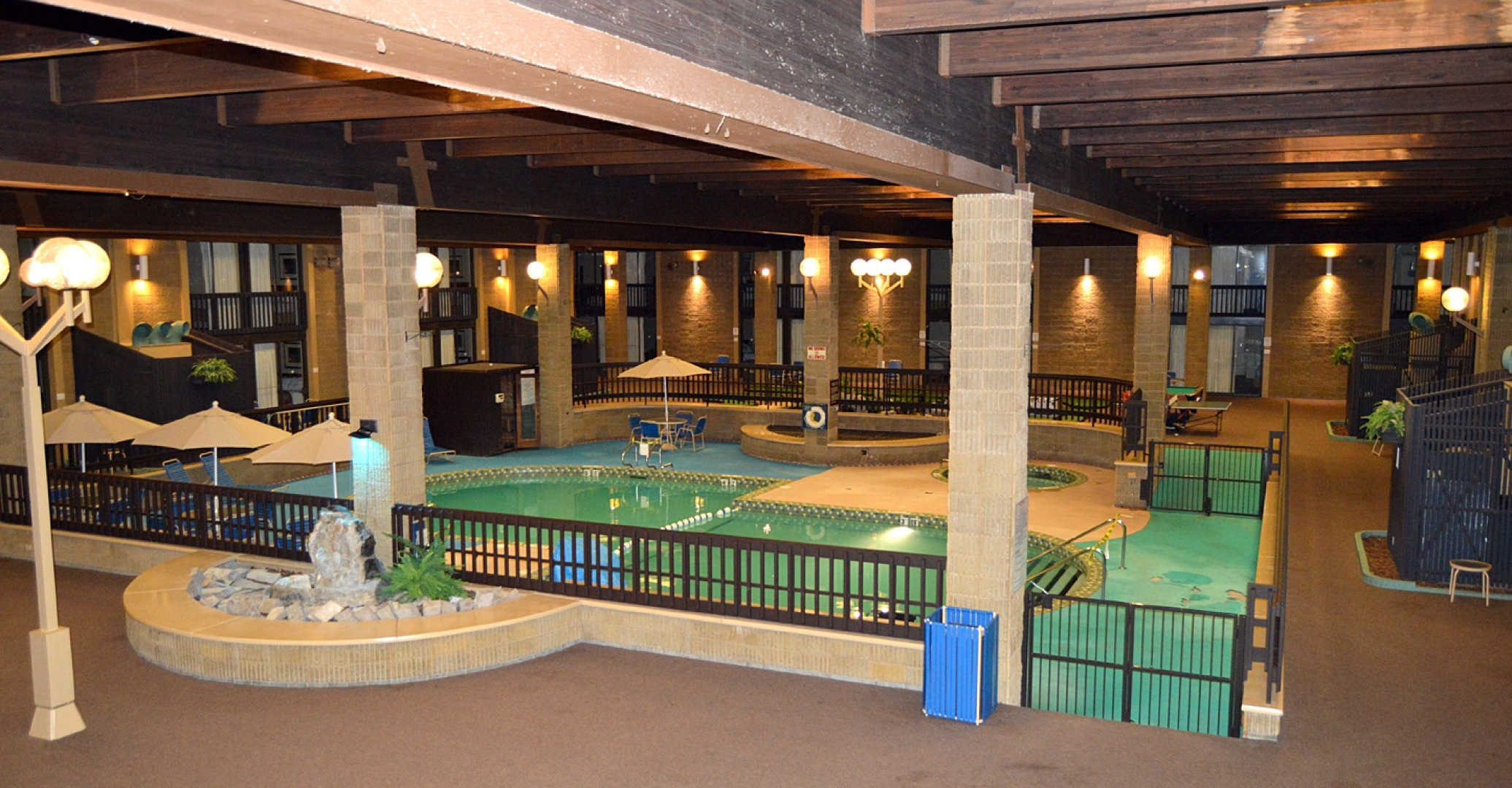 Отель Ramada Hotel & Conference Center