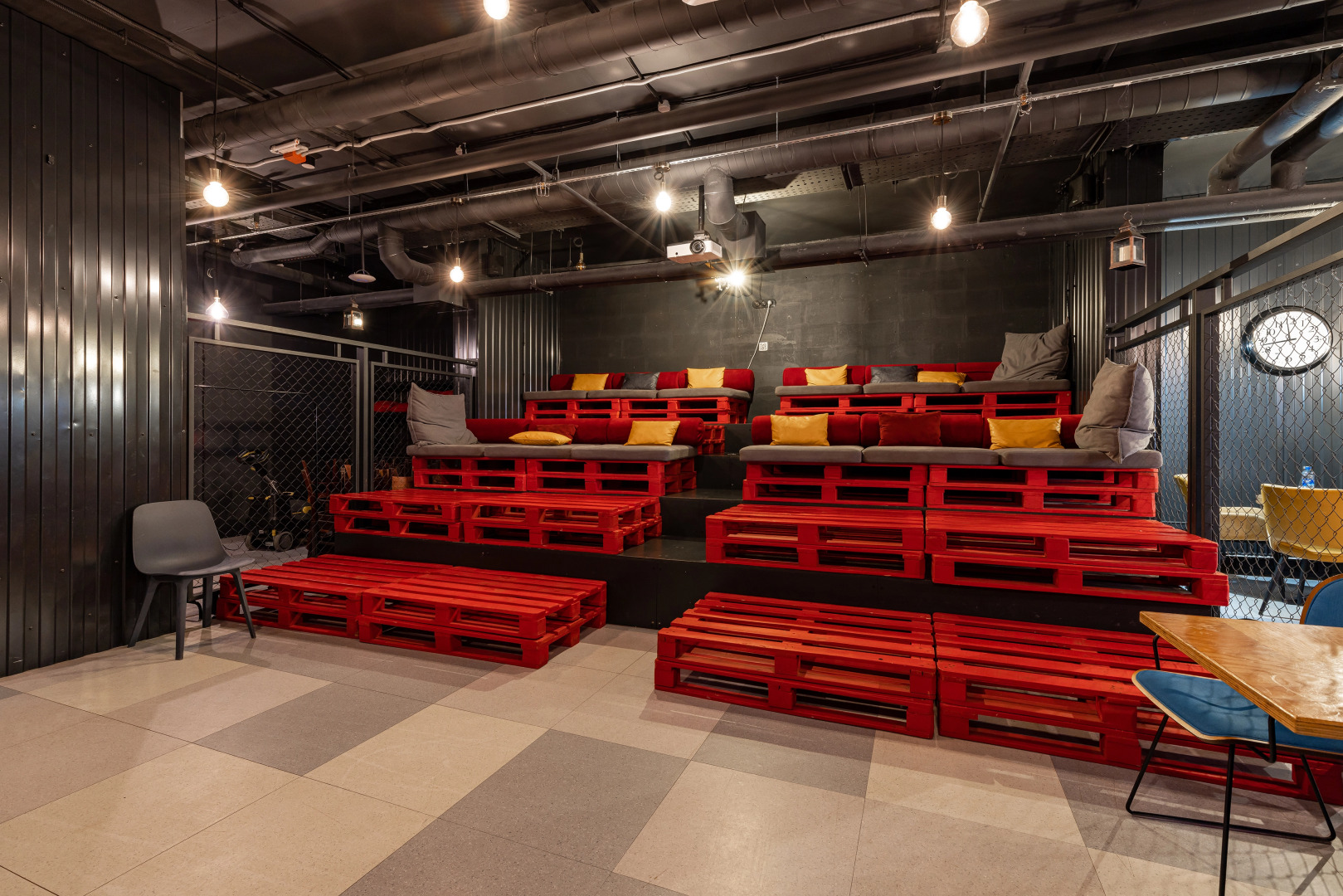 Отель Максимус на Лесной