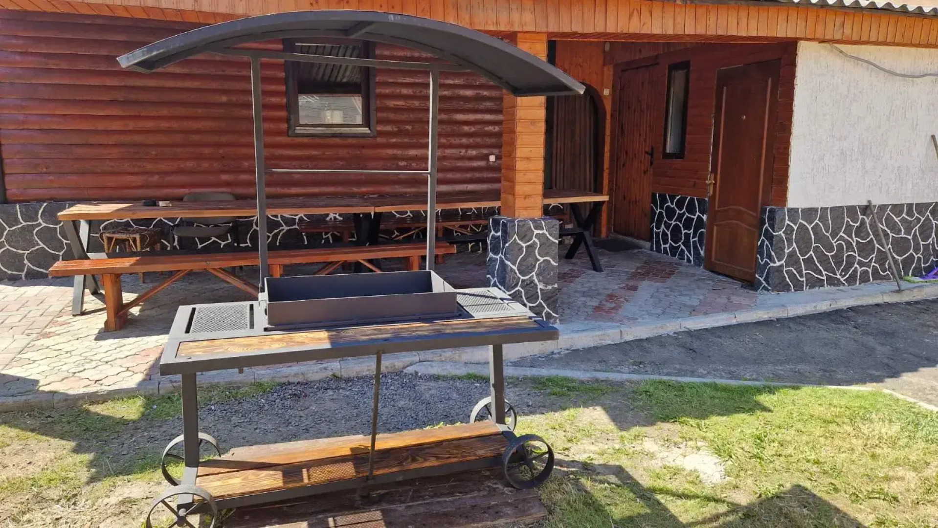 Коттедж на Сенной 13