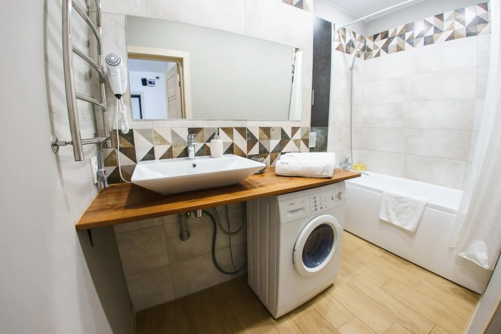 Апартаменты InnDays Apartments на Академика Насоновой 9А