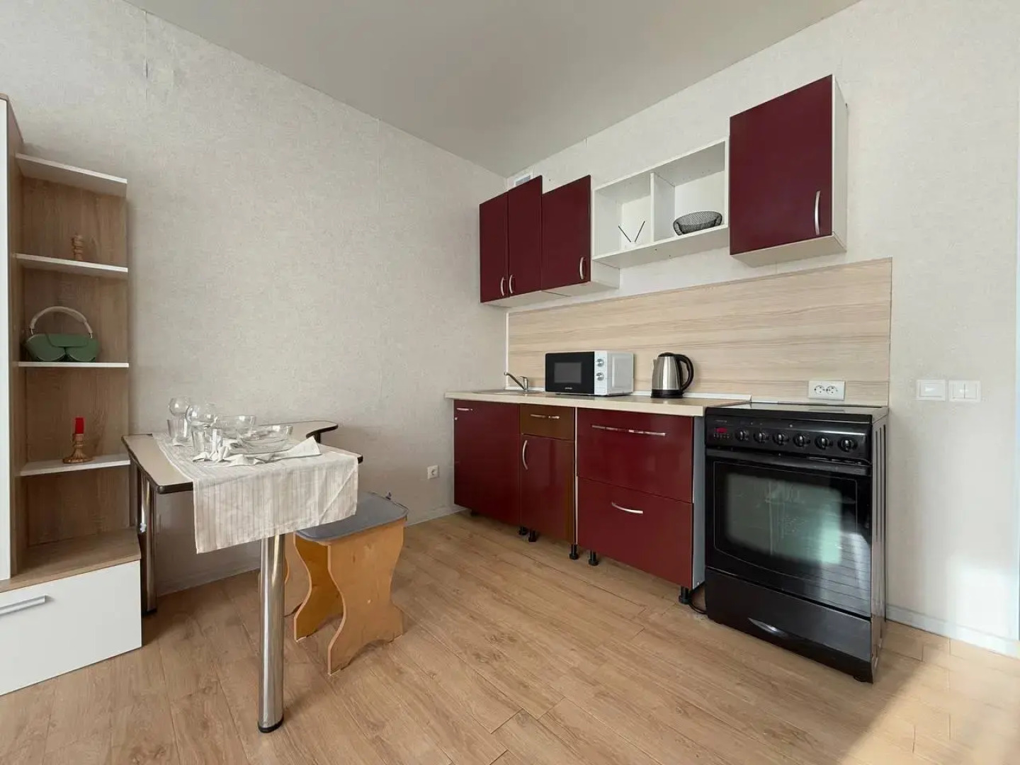 Квартира Новая рядом с Озером и Метро