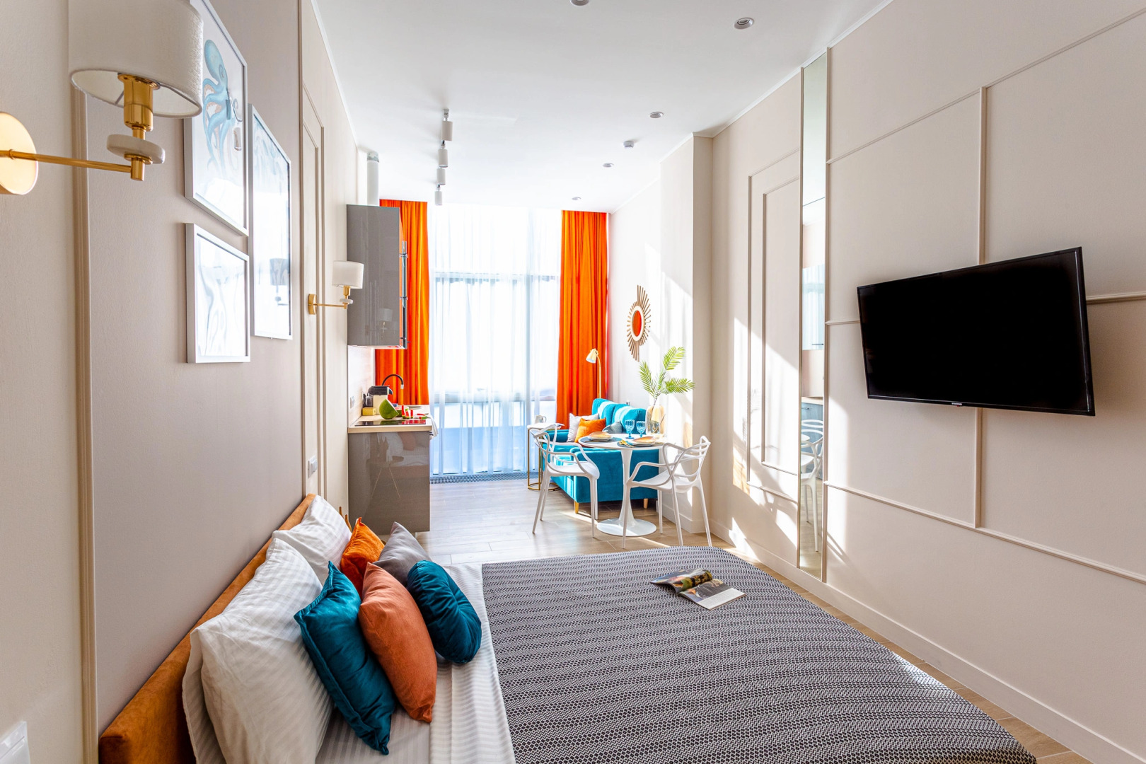 Апартаменты Your Mirror Apart на Навагинской улице