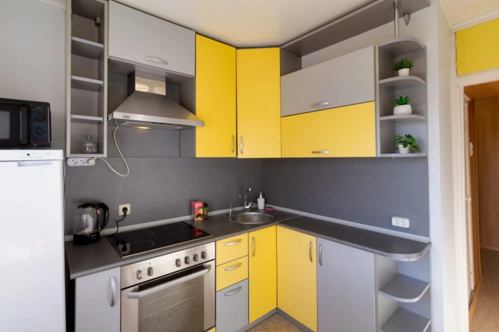 Квартира на Приморском 42