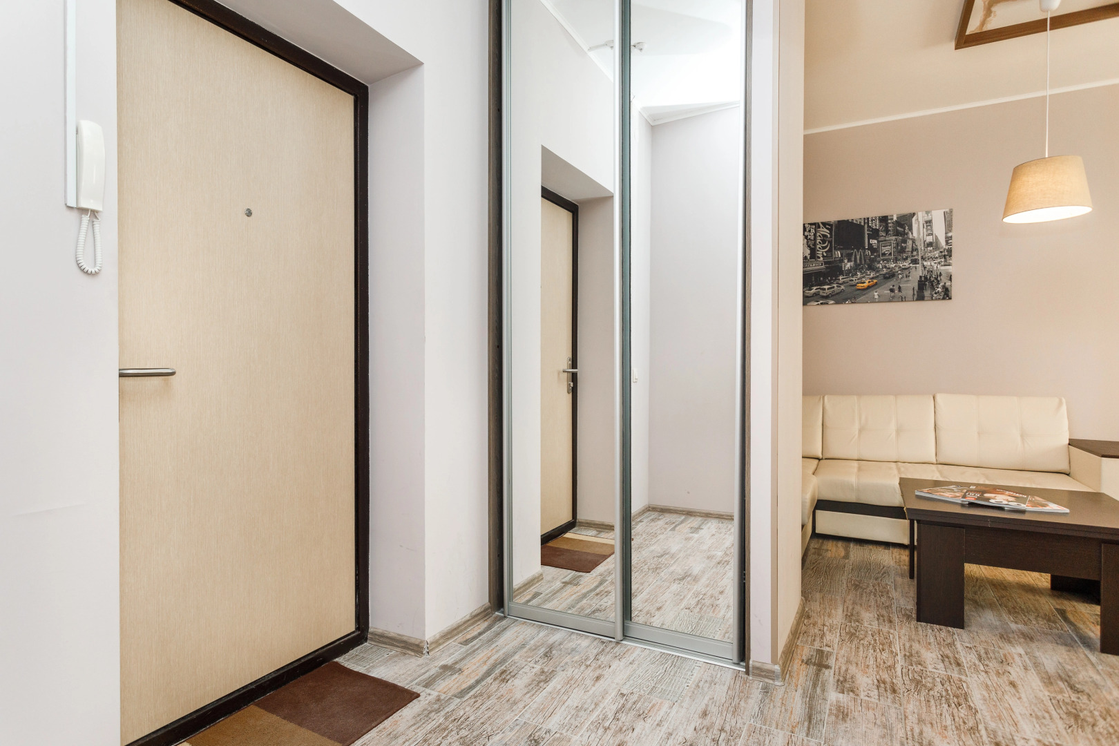 Апартаменты Stepanenkov Евродвухкомнатные у центрального стадиона