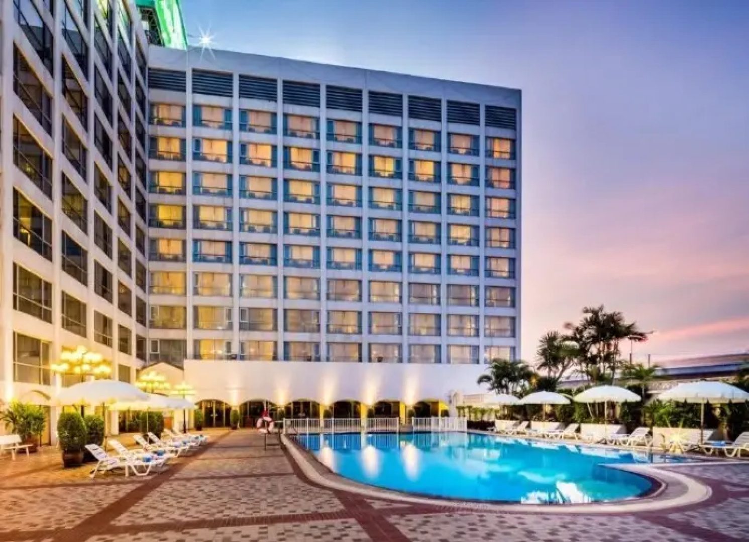 Отель Bangkok Palace