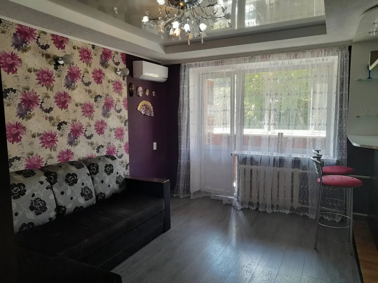 Апартаменты Горького 23