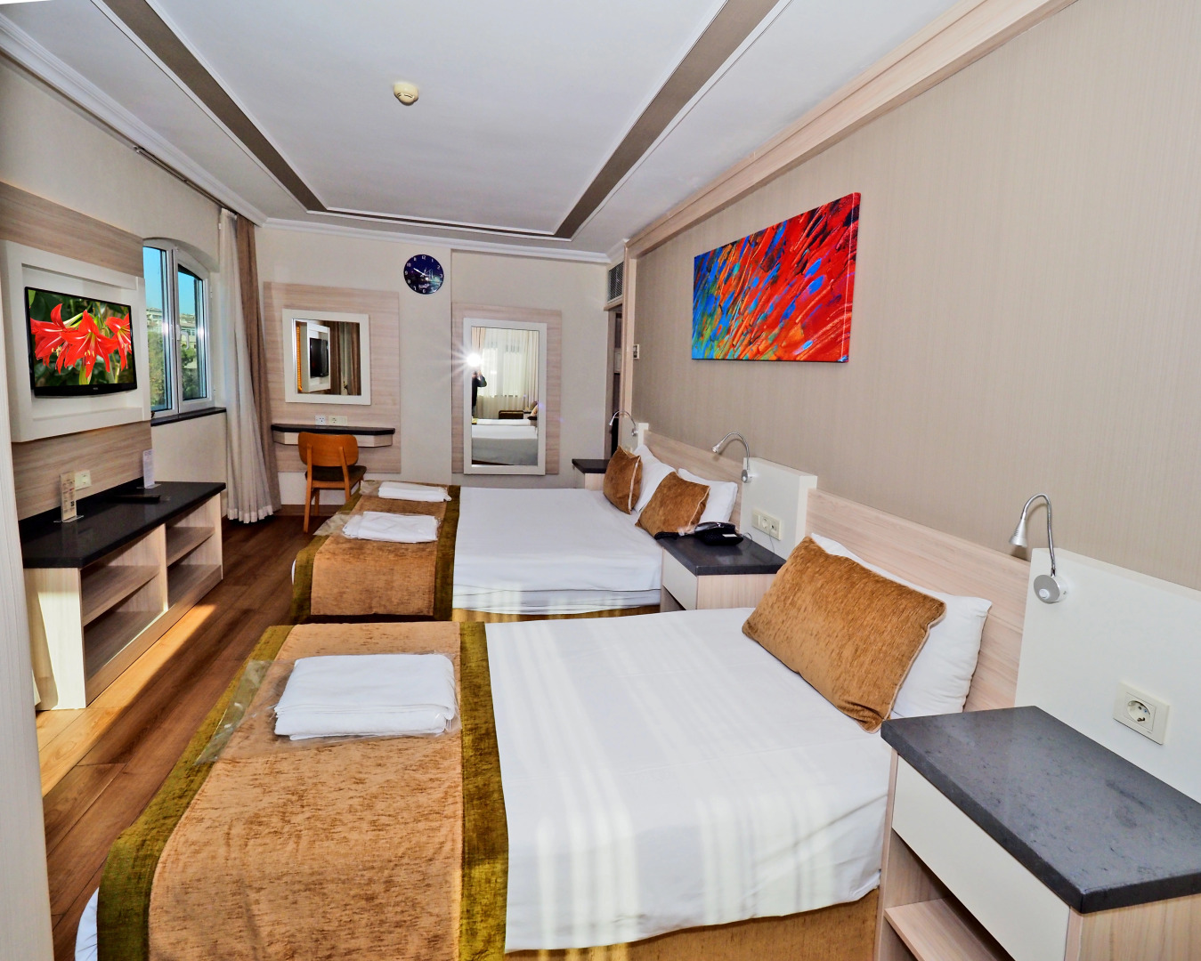 Отель Bulvar Palas Old City