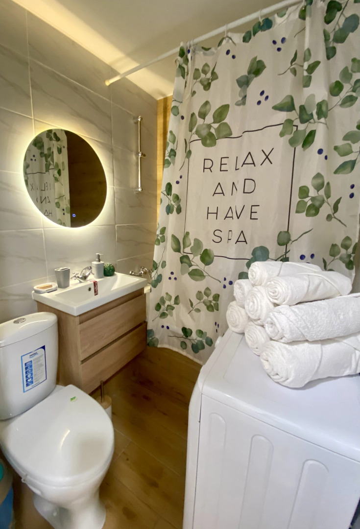 Апартаменты Двухкомнатные недалеко от вокзалов Sinyaya ptichka