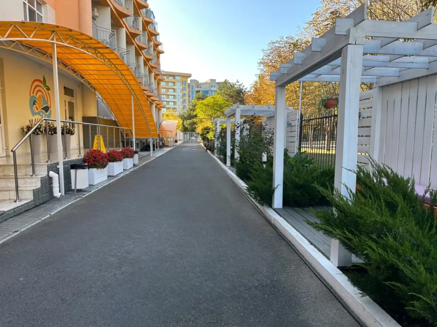 Отель Мандарин