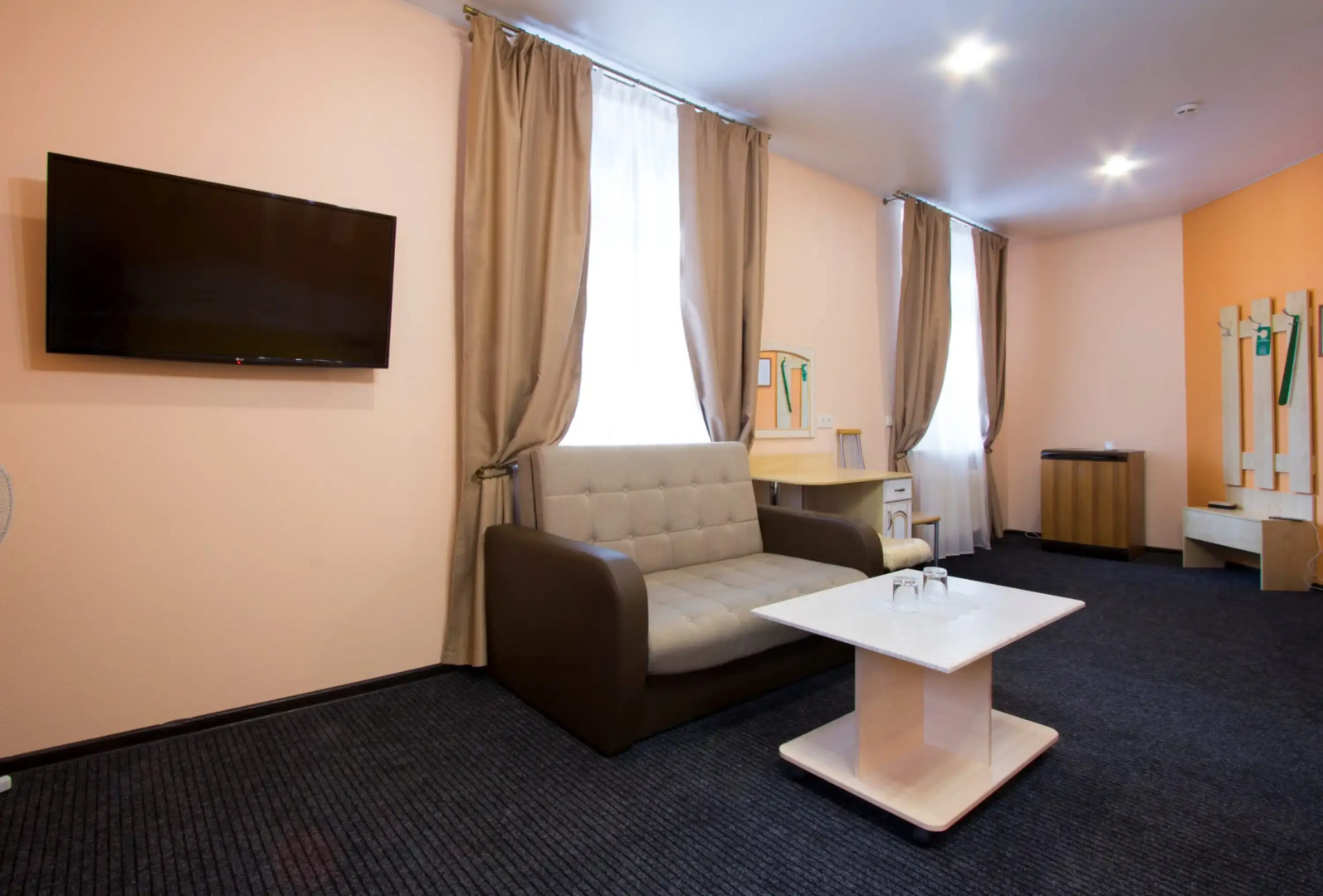 Отель Виктория