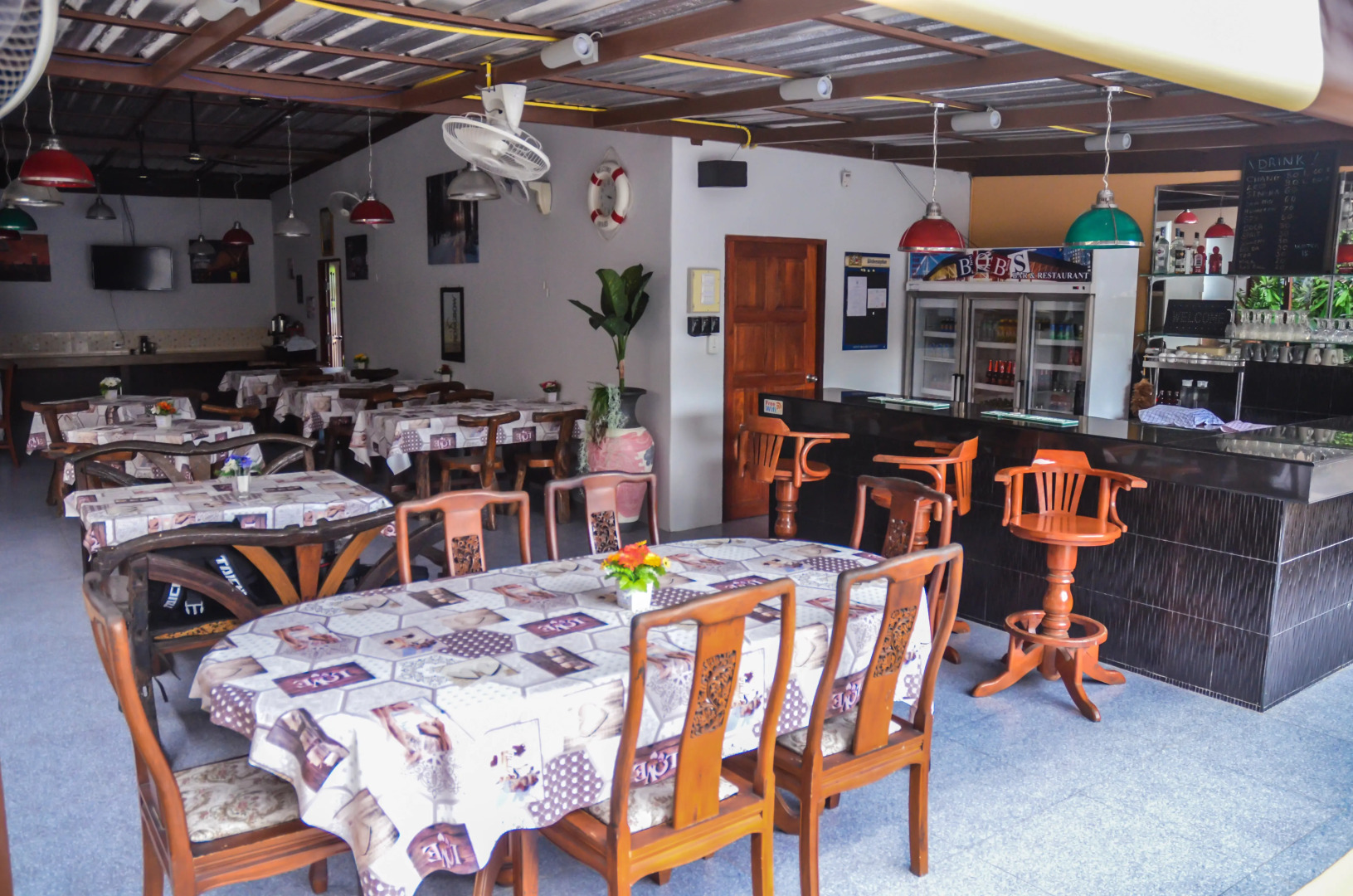 Отель 4 Palms Resort