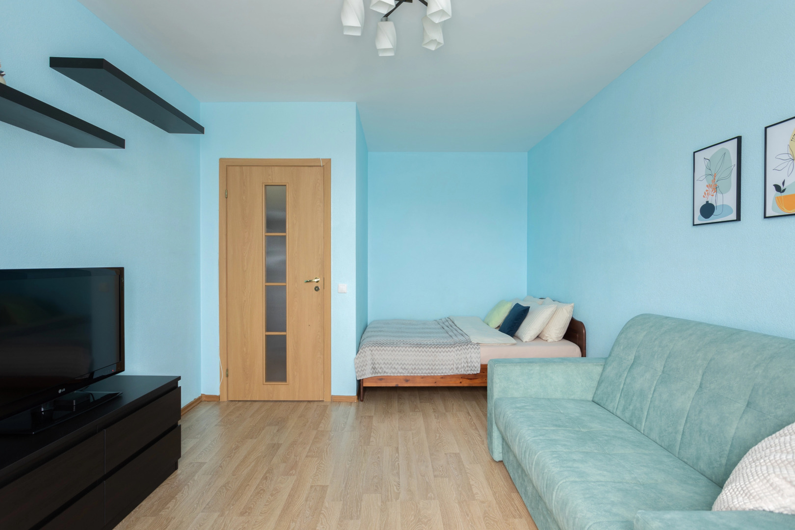 Квартира у Лахта центра