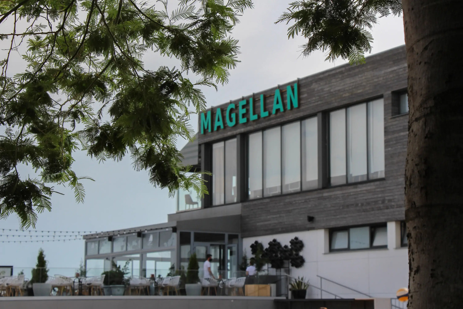 Апартаменты Red Apartments Арт Лайт Сити Кортес