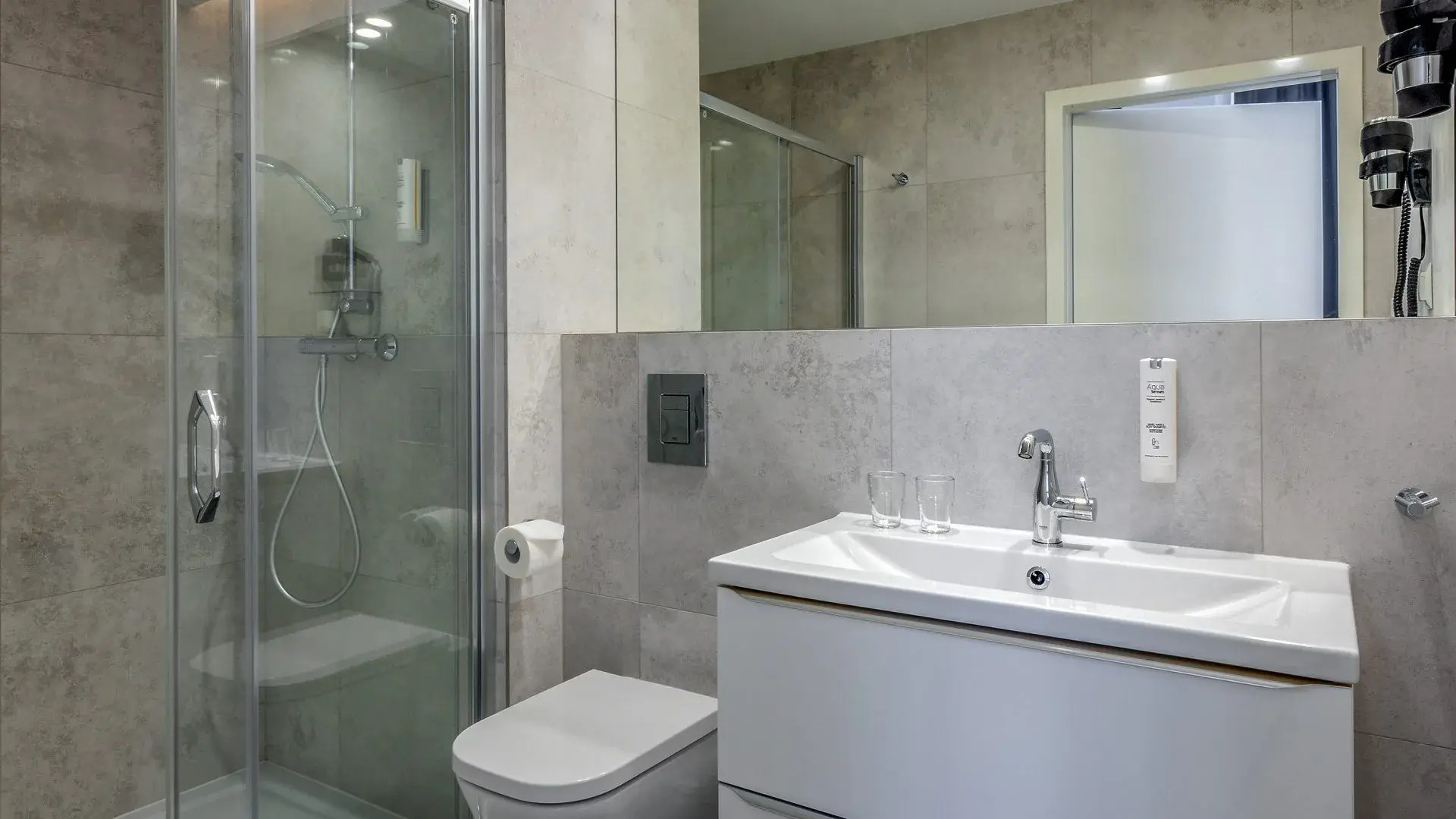 Отель Korona Wroclaw Market Square