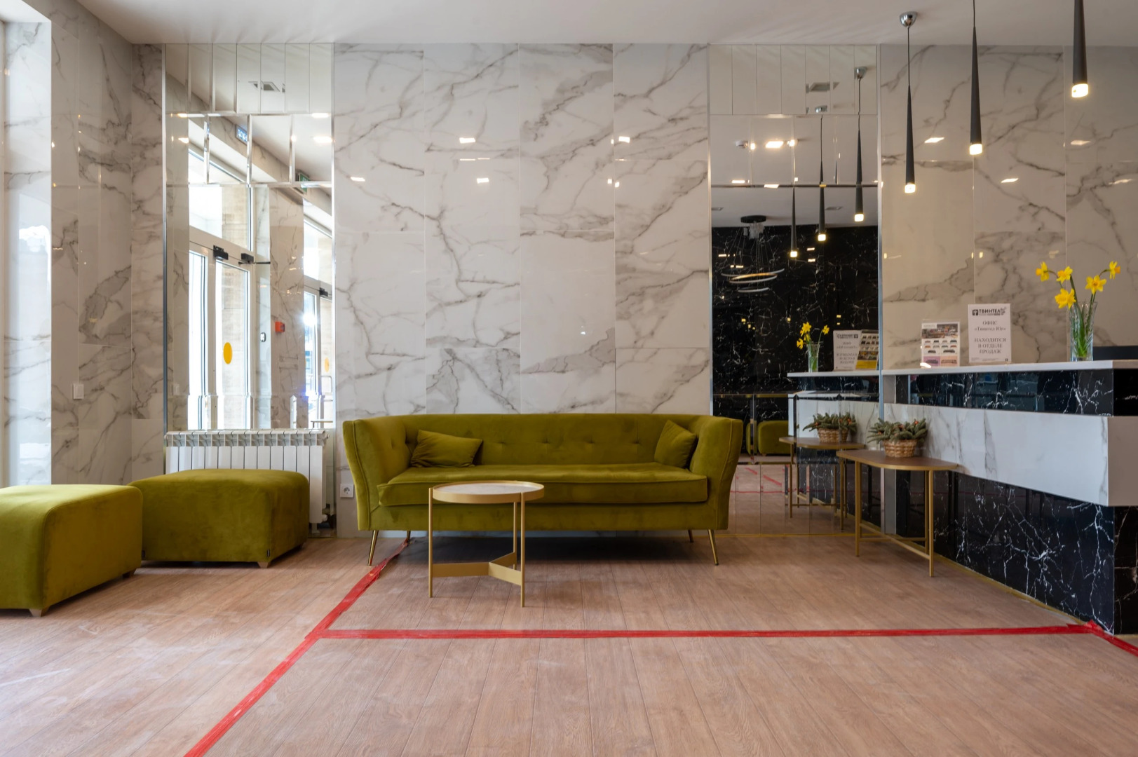 Студия с балконом и видом на горы. Аллея 392