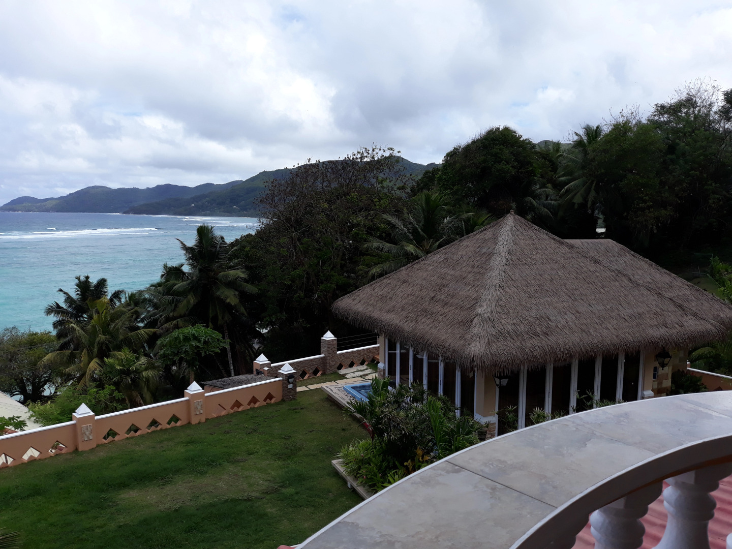 Апартаменты Au Fond De Mer View