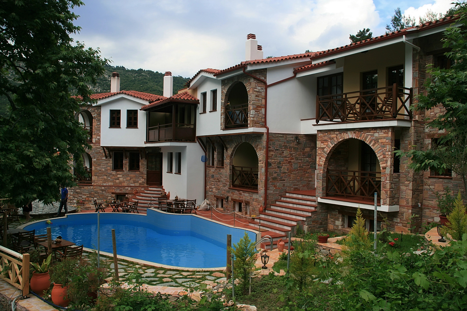 Апартаменты Mikro Kazaviti Luxury