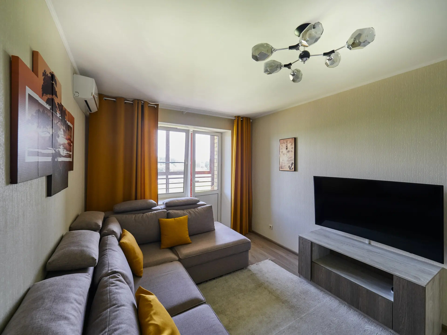 Квартира Просторная 3-комнатная квартира в центре курортной зоны Завидово