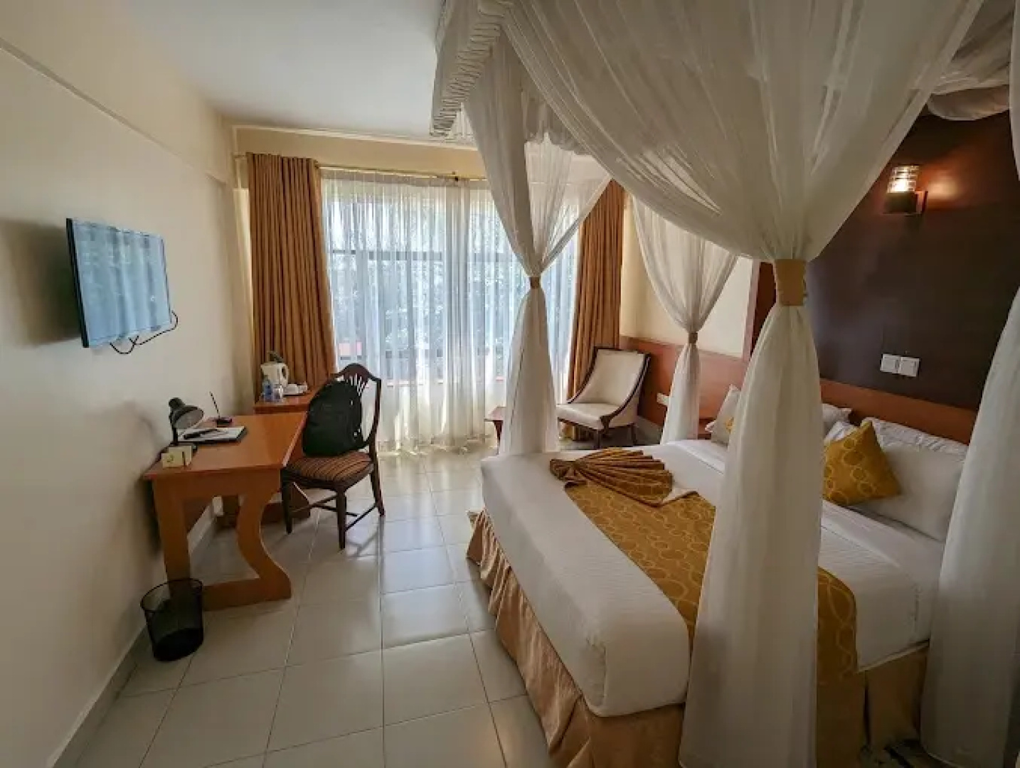 Отель Cold Springs Hotel - Homabay