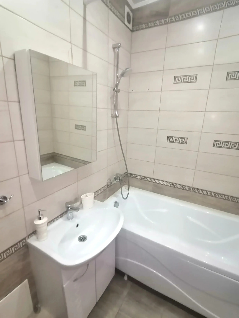 Апартаменты Красный путь 105