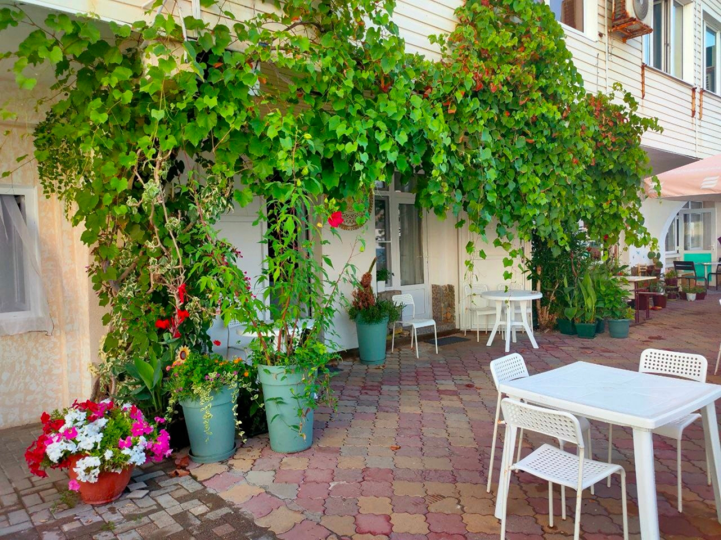 Апартаменты Эллинг Солнечный