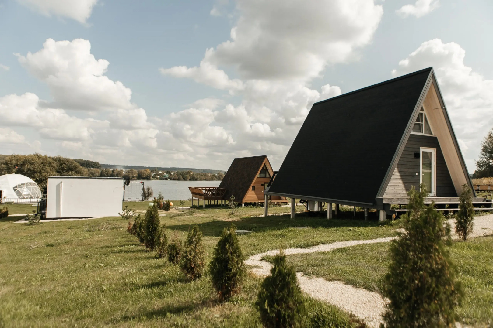 Scandi (Skandinaviya)