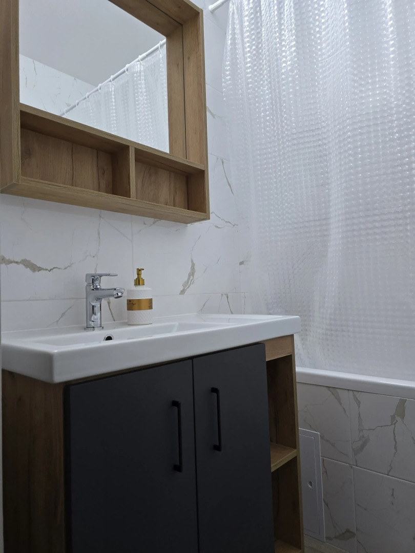 Квартира Отличная новостройка у метро Автозаводская