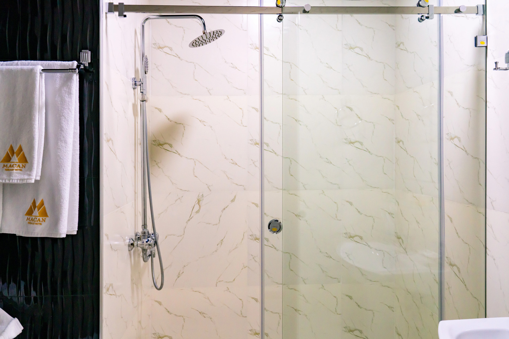 Отель Macan Terrace