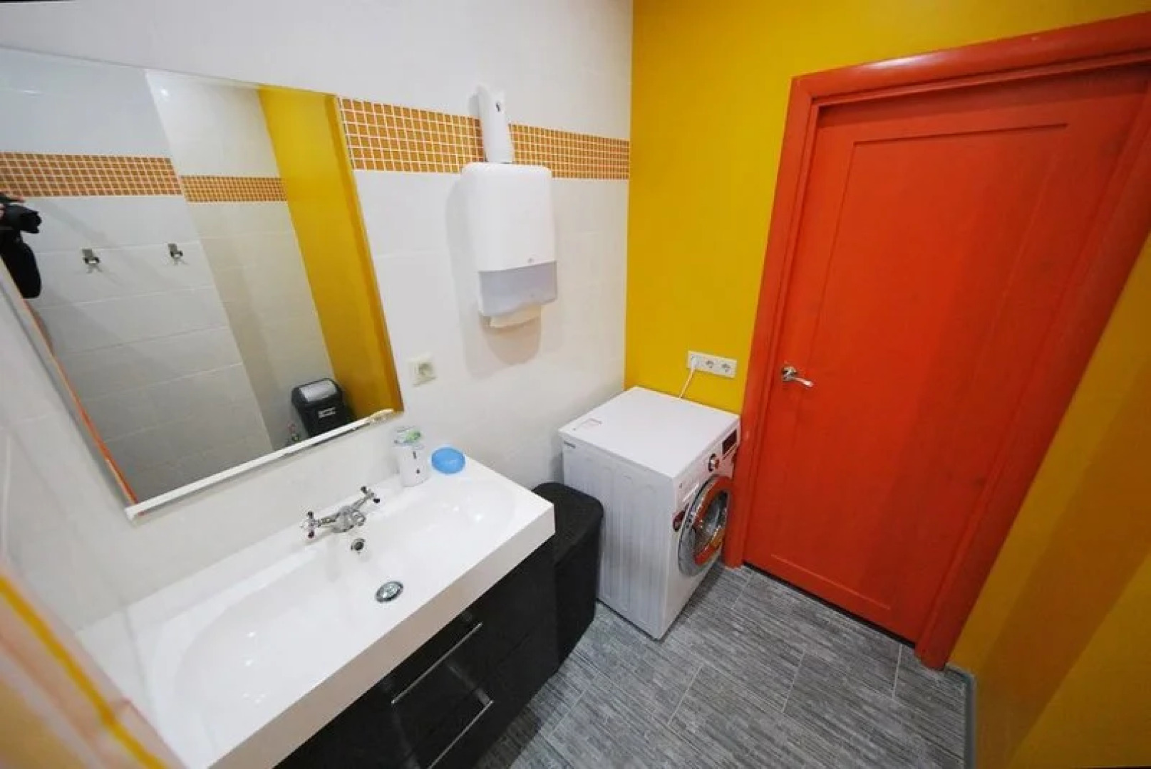 Хостел High Level