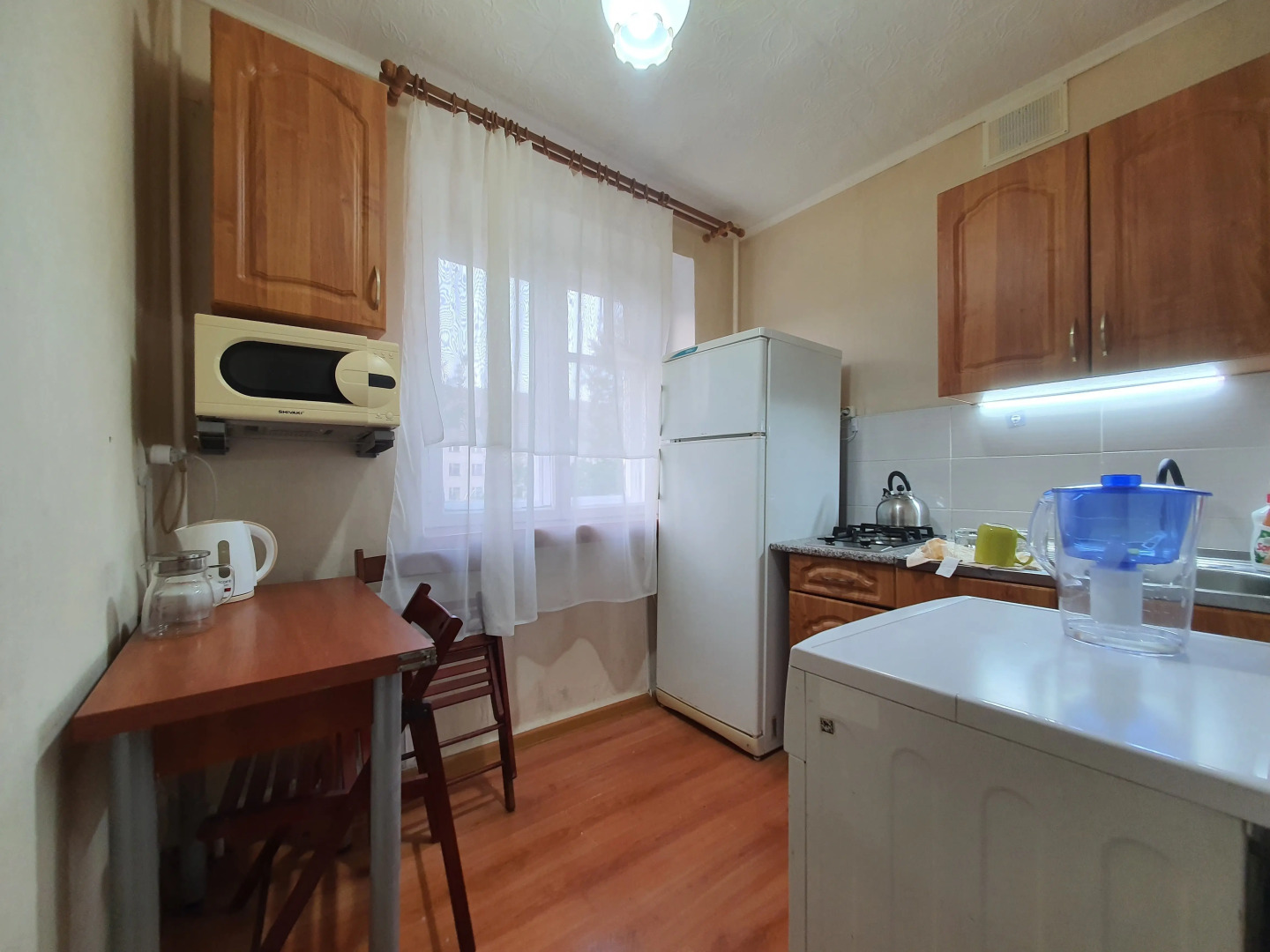 Квартира Уютная в Центре Пгт Верхнеднепровский Молодёжная 12