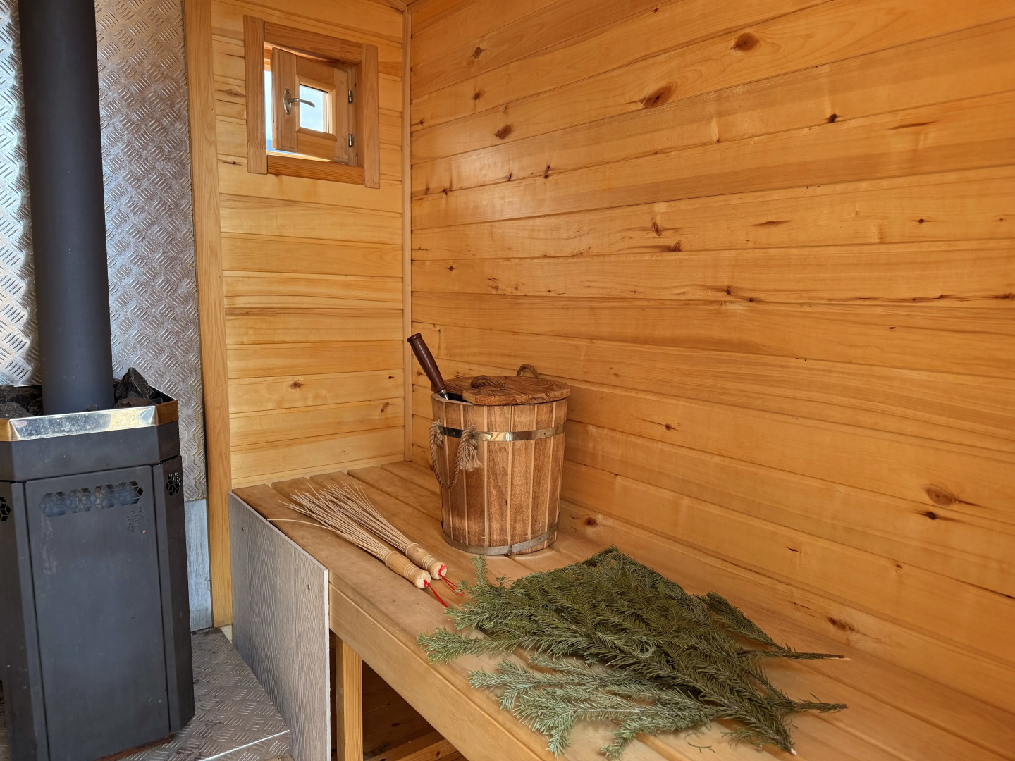 Глэмпинг Две Хижины