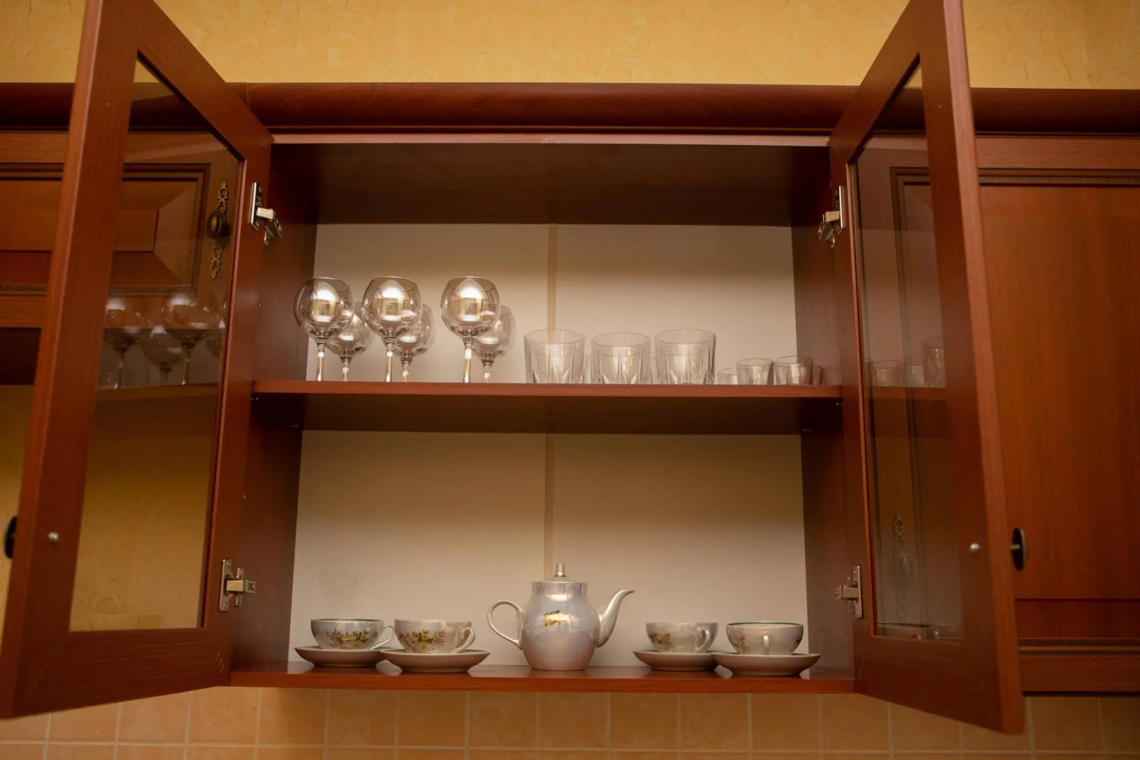 Апартаменты однокомнатные (17) Серебровская 91