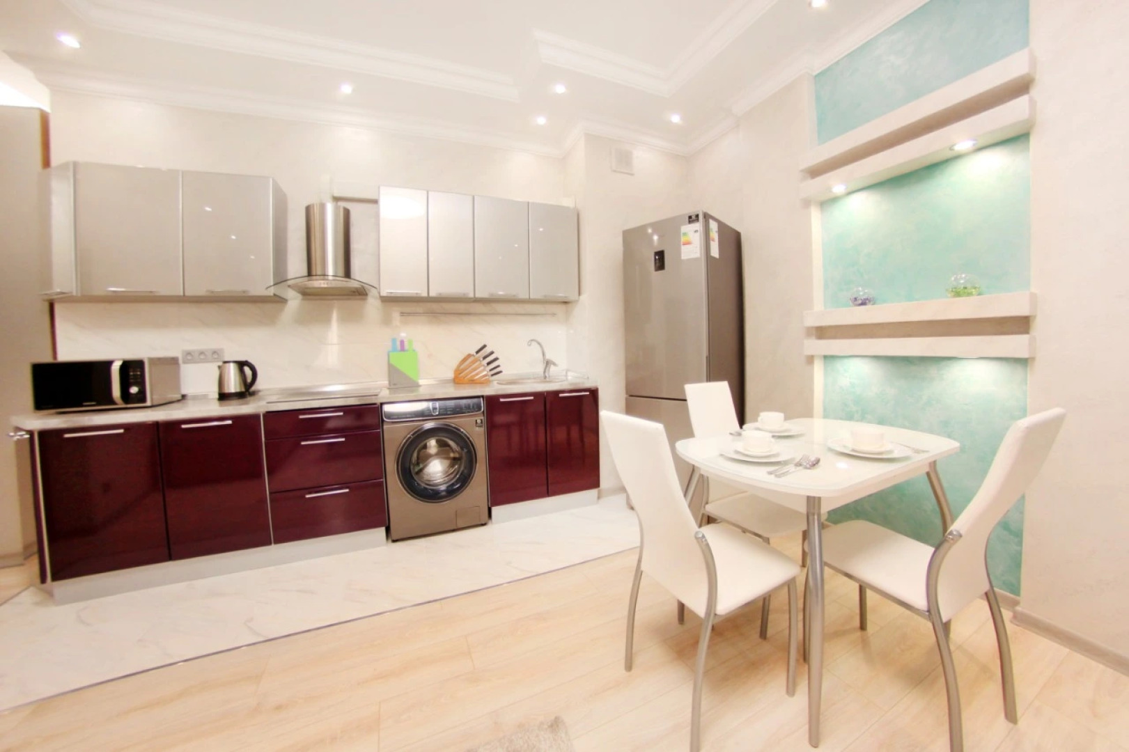 Апартаменты Двухкомнатные рядом с Парком Первого Президента