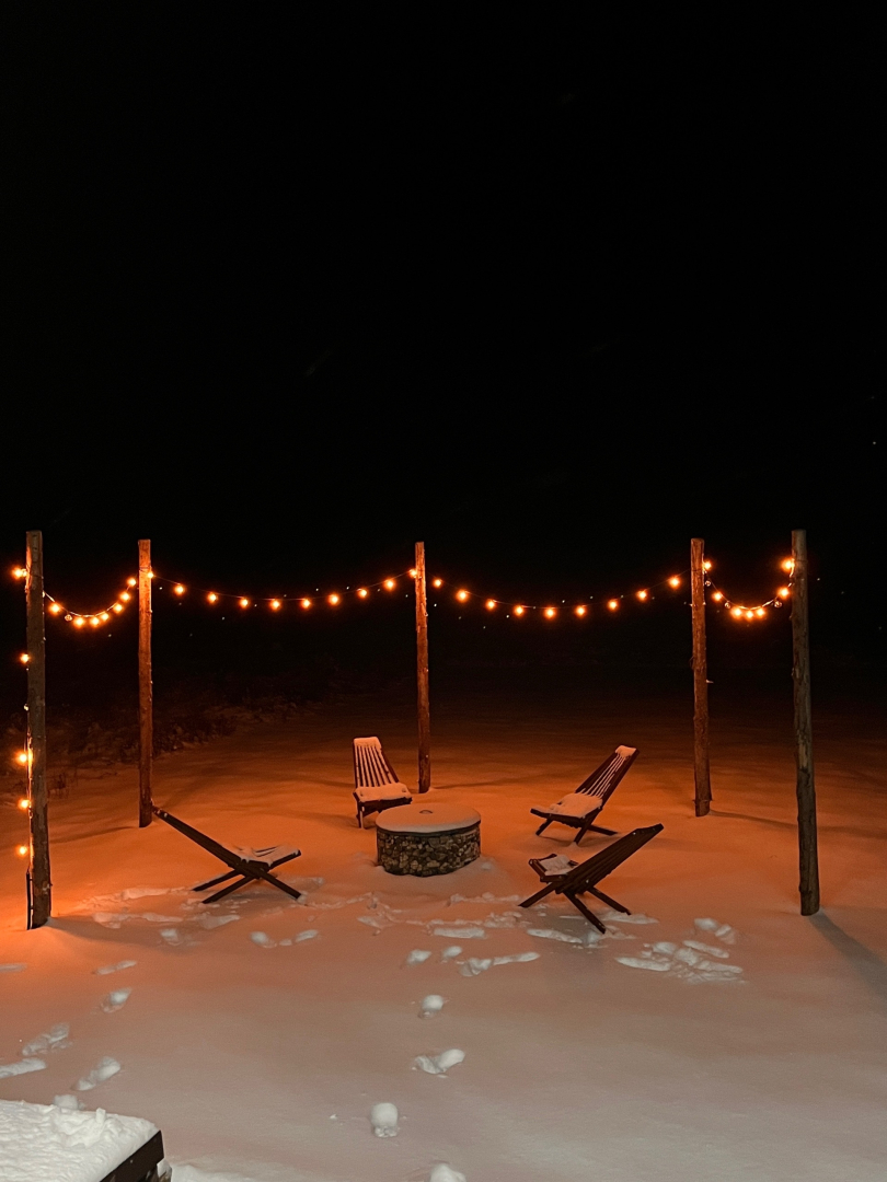 Частный дом  Belov House  с панорамным остеклением у леса