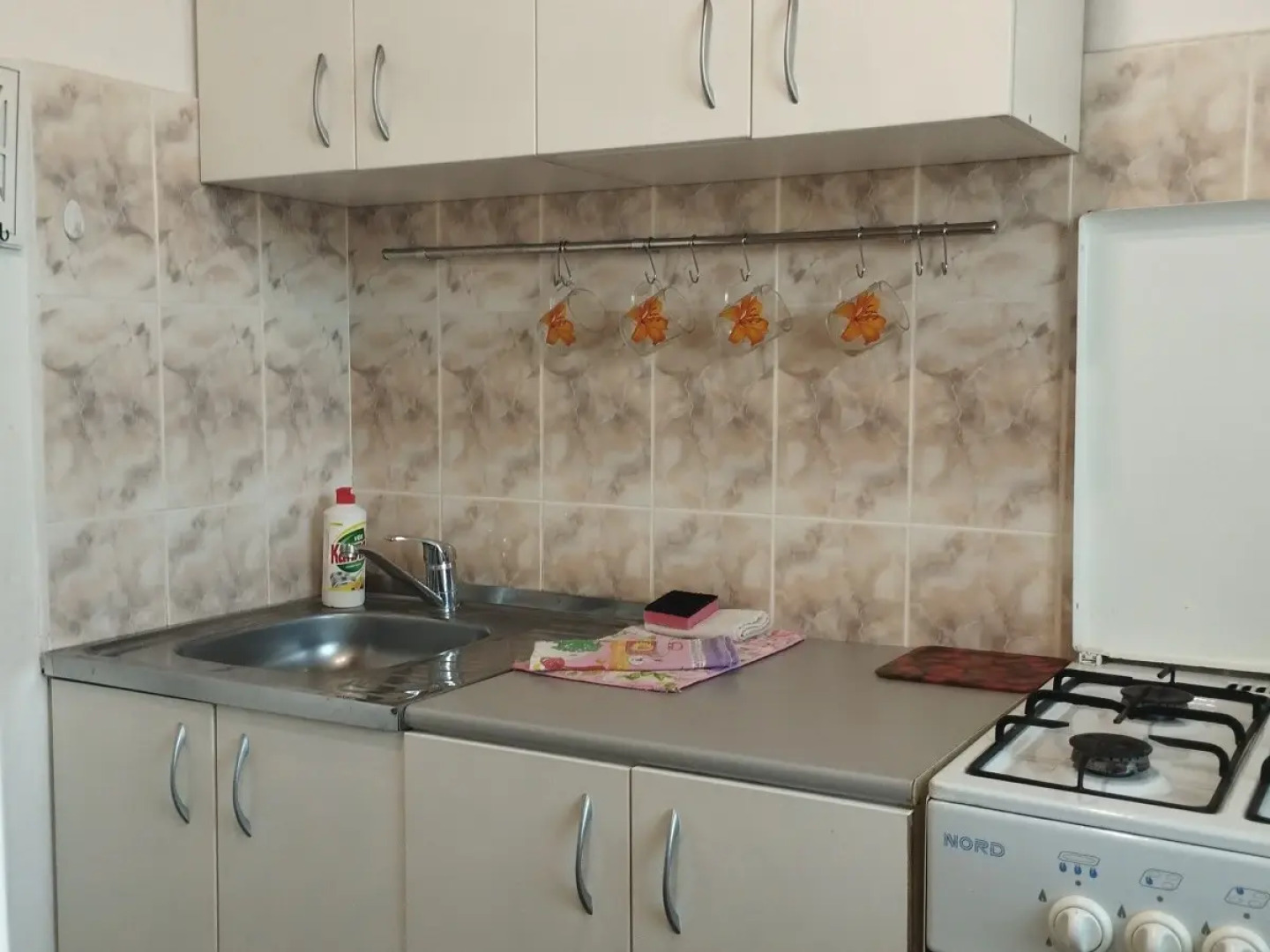 Квартира на Титова 142