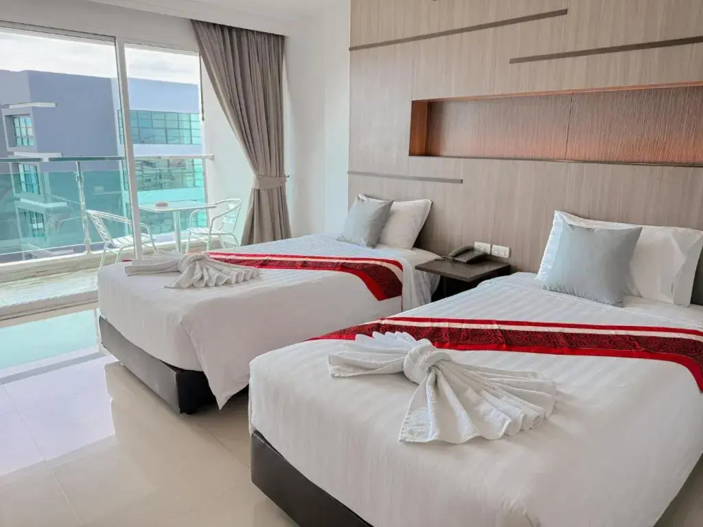 Отель Vareena Palace Hotel