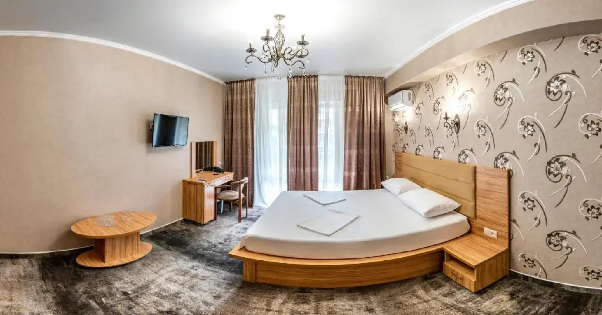 Отель Оскар