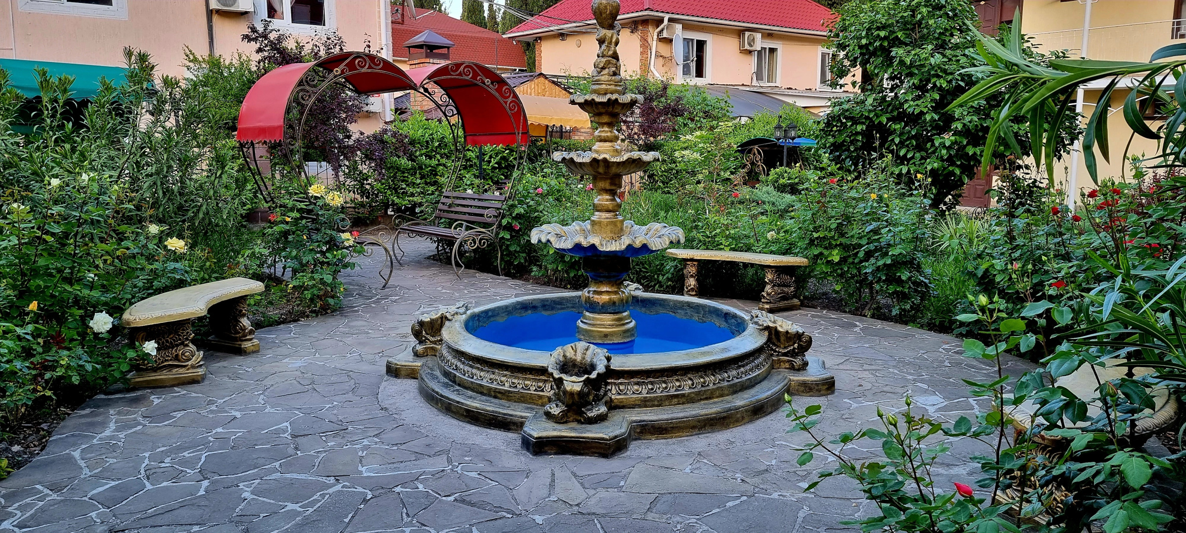 Курортный отель Орхидея