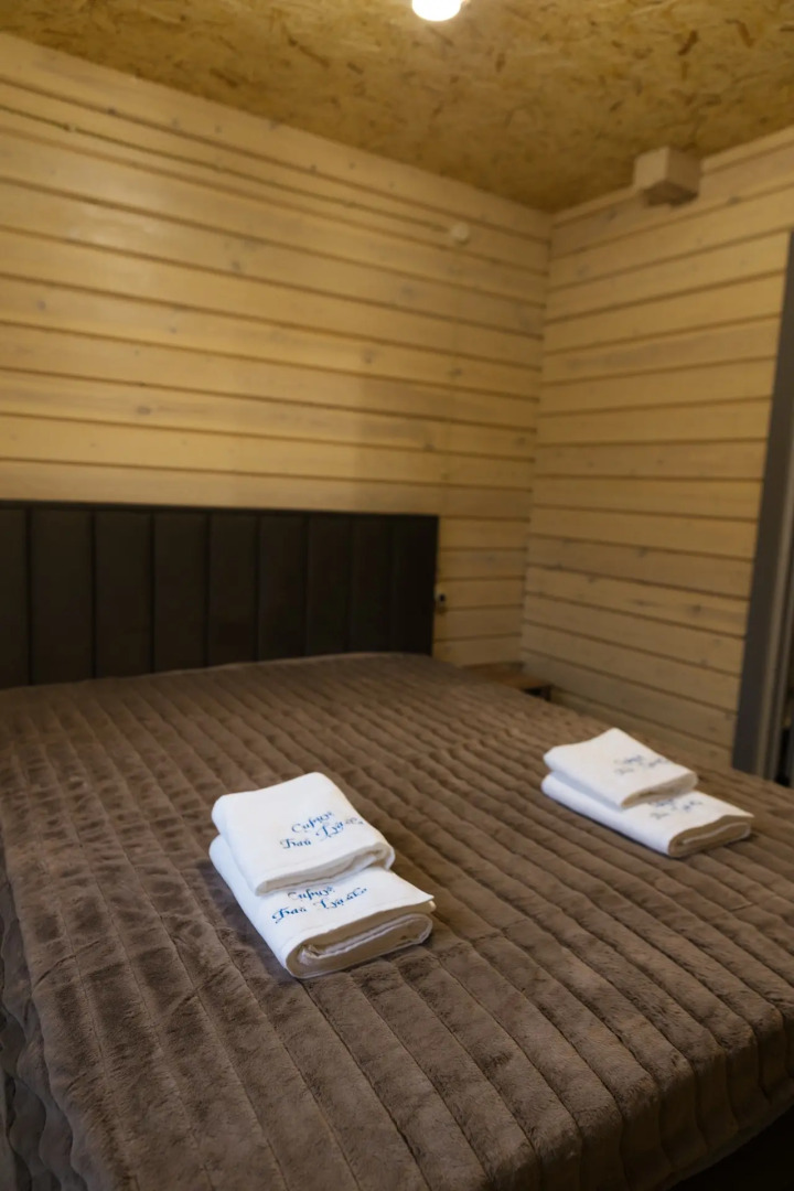 Частный дом с бассейном в Гуамке